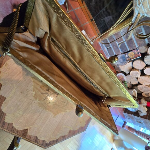 Vintage Black & Floral Needlepoint / Tapestry Bag with Gold Embossed Metal Hardw - Picture 8 of 14